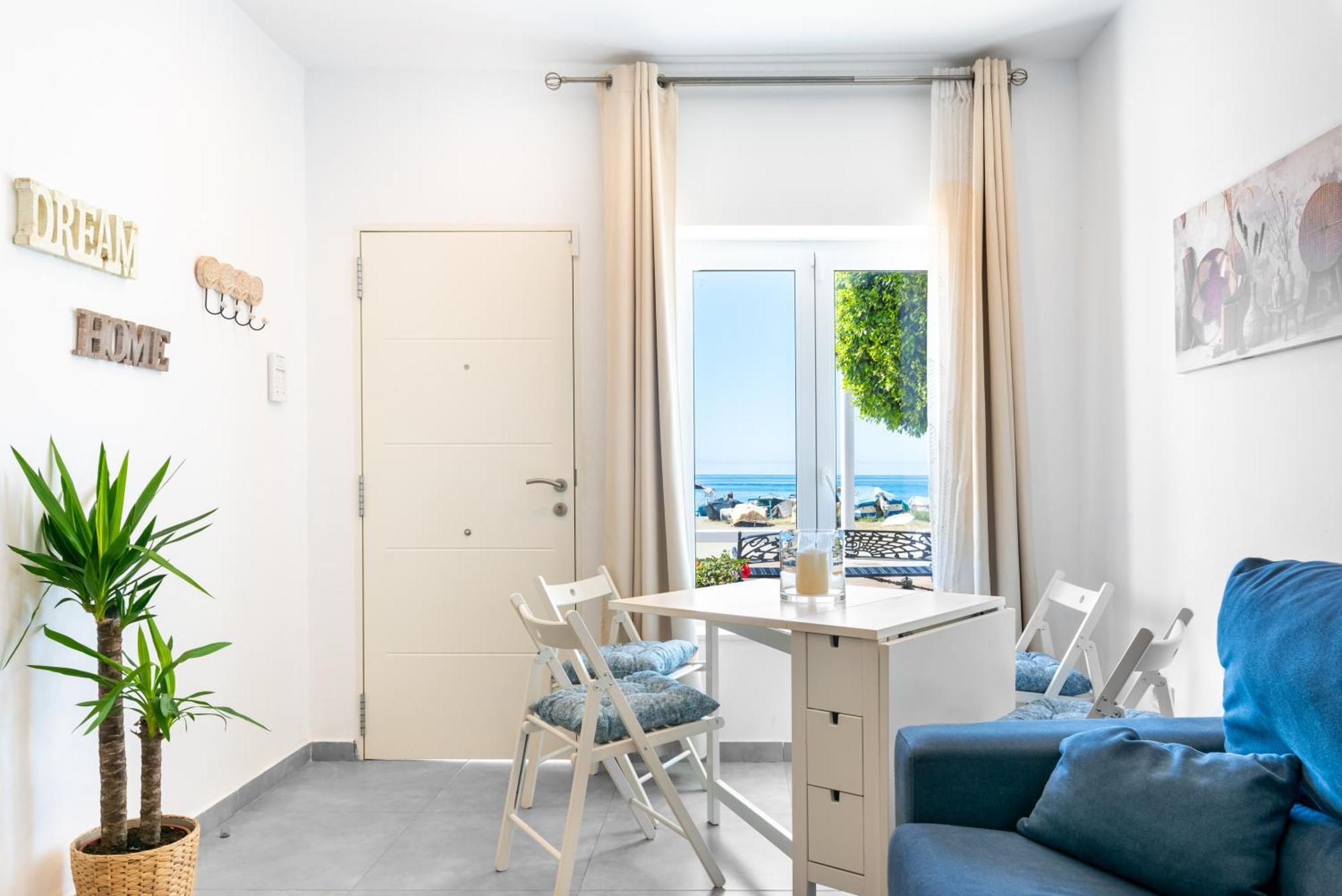 Wintowinrentals Dream Home On The Beachfront La Cala Del Moral Exteriér fotografie